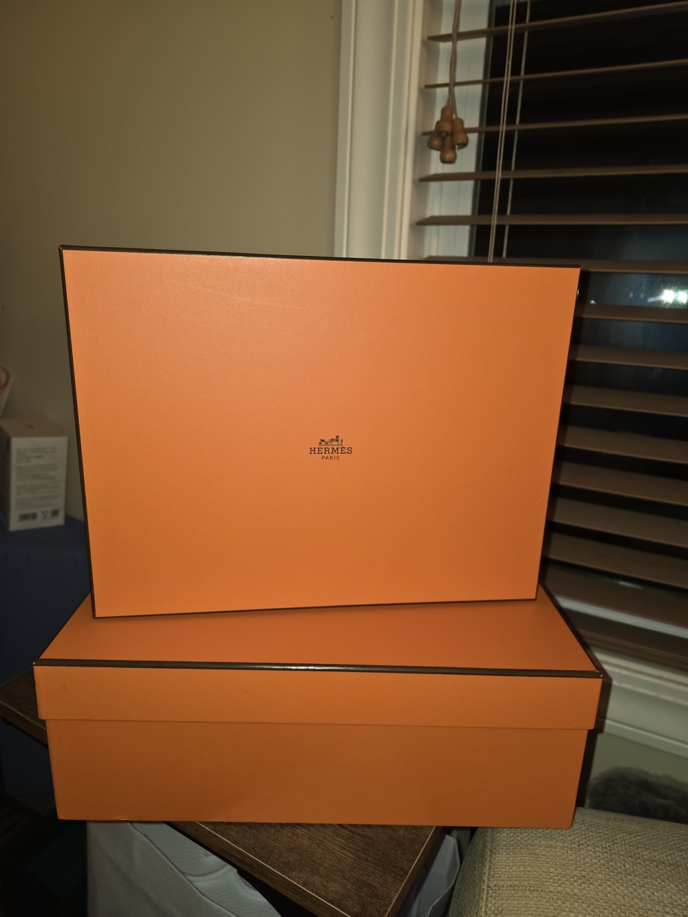 Hermes Bundle Of 2 Boxes with Branded Ribbon - Picture 5 of 6